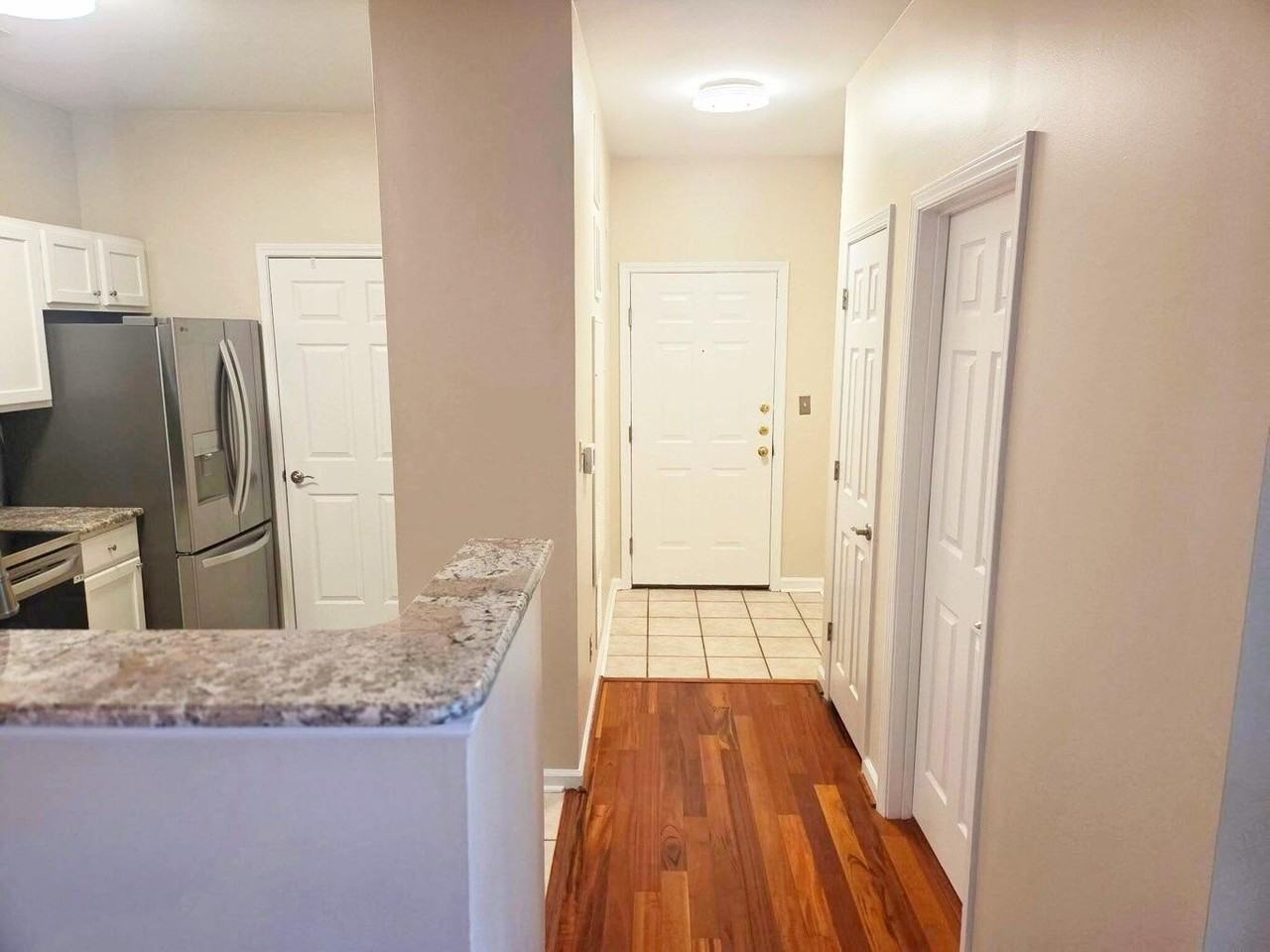 1600 Long Grove Dr #121 - Photo 2 of 13