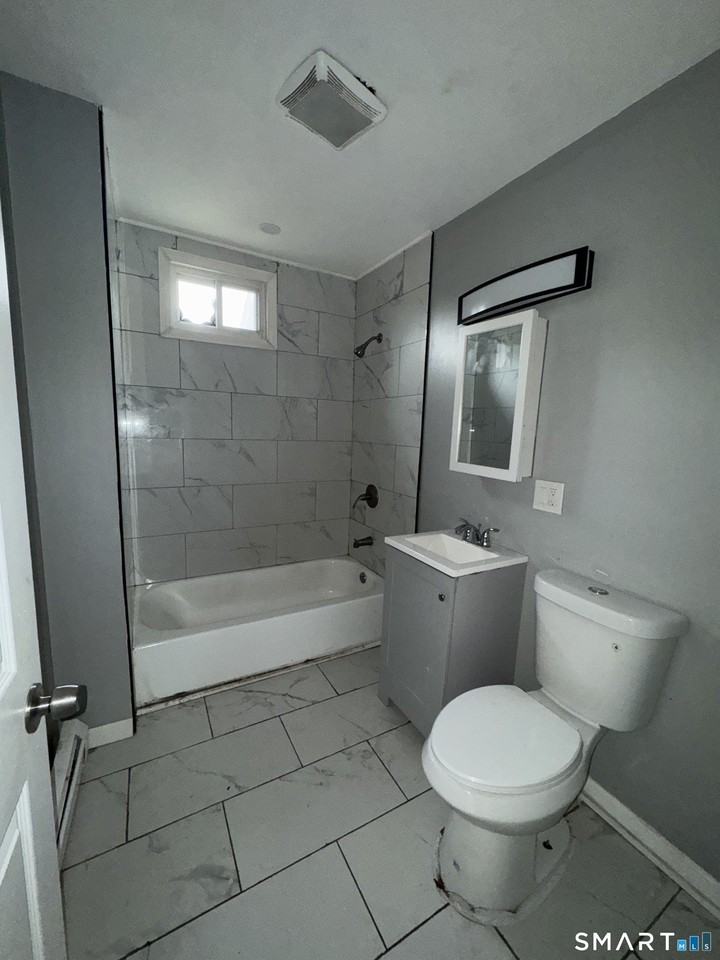 161 Lamberton St #3 - Photo 2 of 2