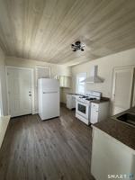 featured image of 18 Woolsey St