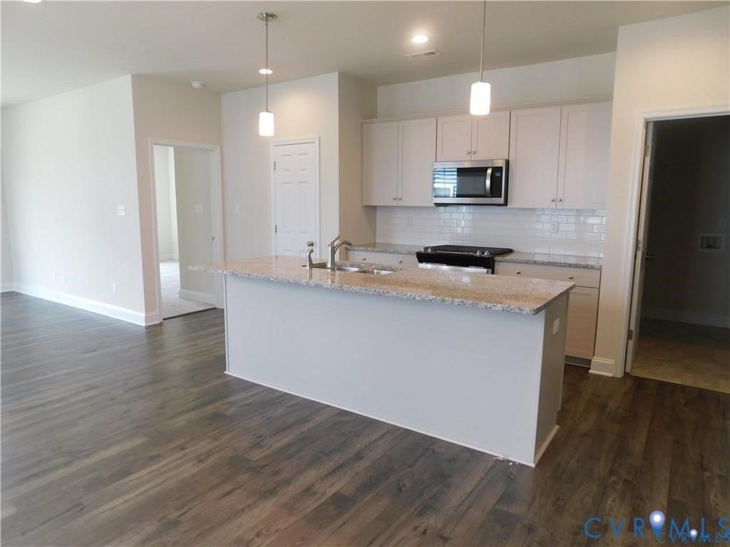 6981 Leire Ln - Photo 5 of 22