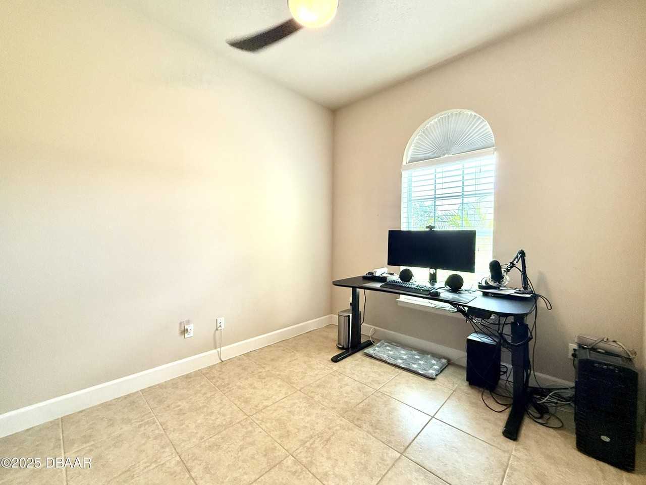 6809 Forkmead Ln - Photo 4 of 21