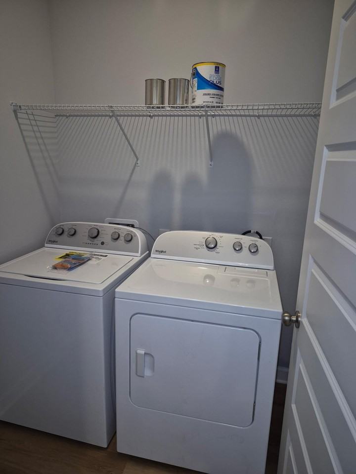 2588 Kingston Rd - Photo 6 of 12