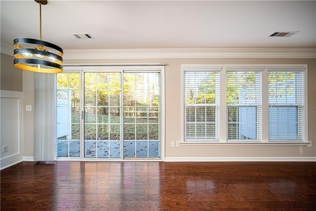 265 Balaban Cir - Photo 7 of 24