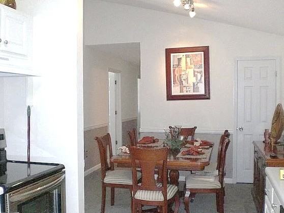 907 Pelham Square Way #1 - Photo 3 of 8