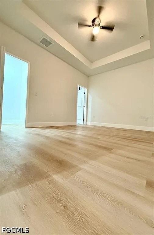 1041/1043 Albany Avenue - Photo 6 of 10