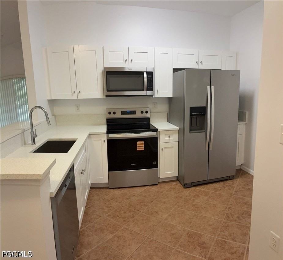 15401 Bellamar Cir #621 - Photo 5 of 23