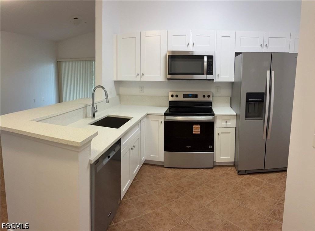 15401 Bellamar Cir #621 - Photo 6 of 23