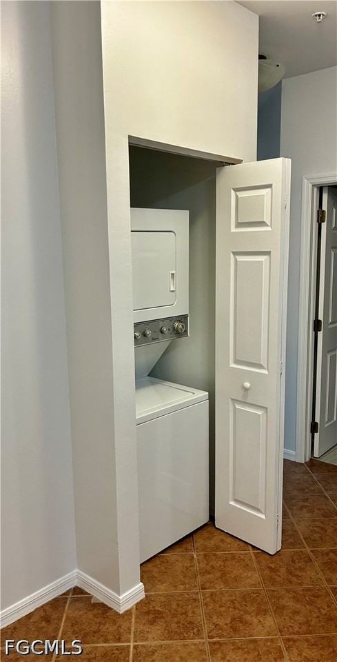 15401 Bellamar Cir #621 - Photo 7 of 23