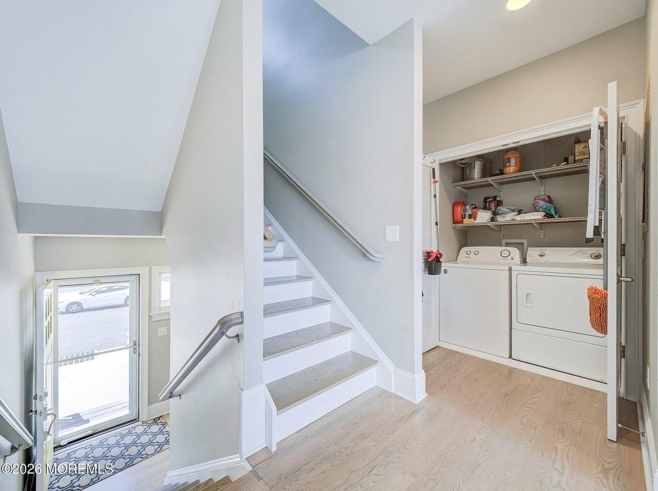 231 Bryn Mawr Ave - Photo 7 of 50