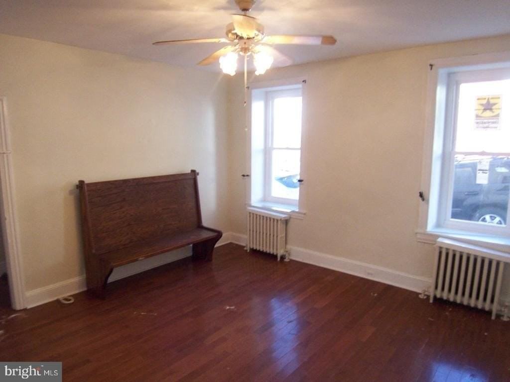 133 Jamestown St - Photo 2 of 17