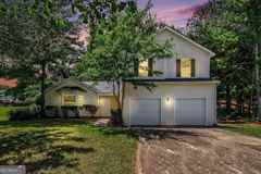 2233 Glen Briar Way - Photo 1 of 1