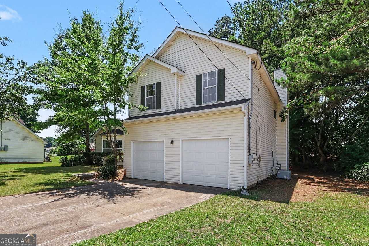 2233 Glen Briar Way - Photo 7 of 18
