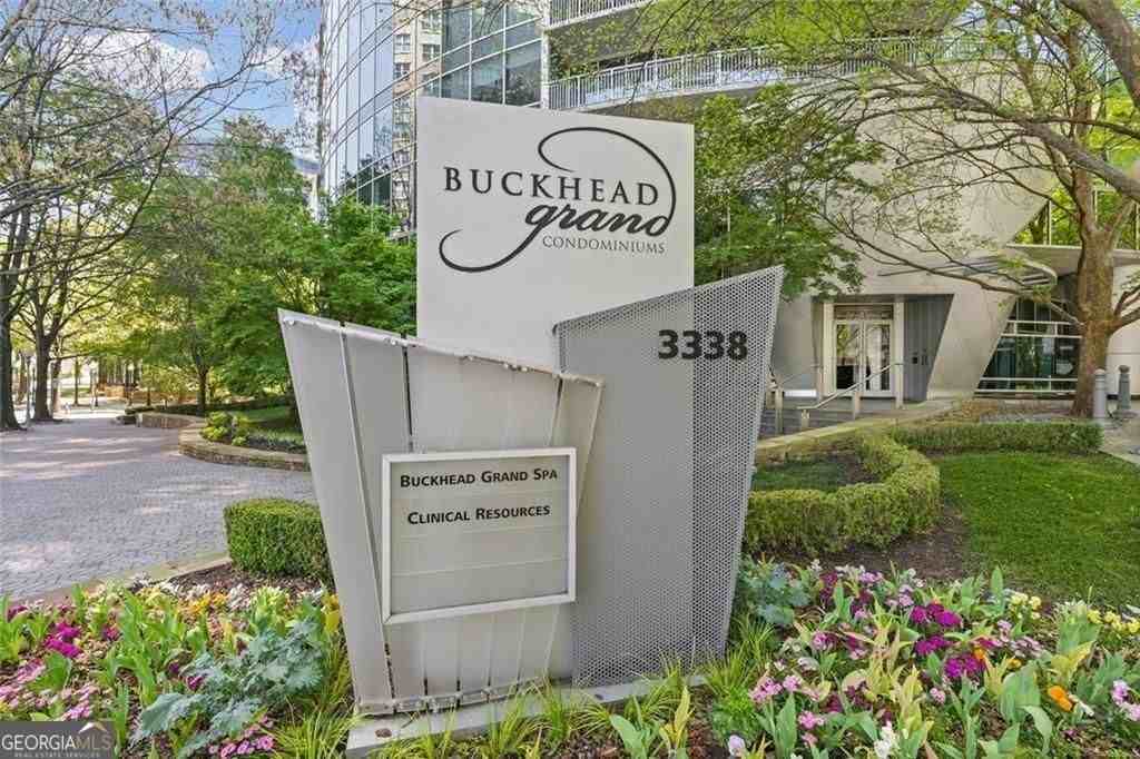 3338 Peachtree Rd Ne #1105 - Photo 2 of 42