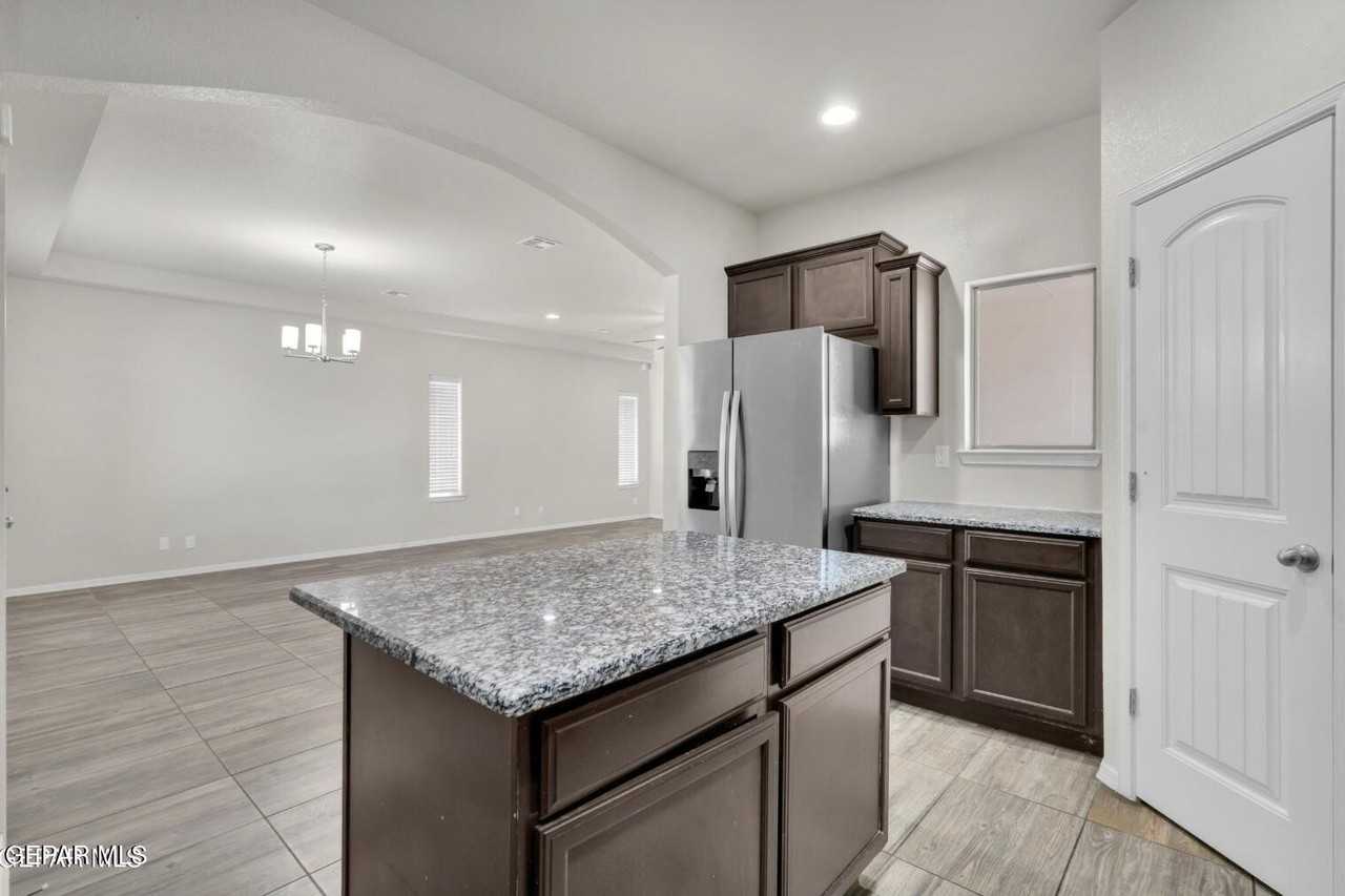 14416 Alyssa Marie Dr - Photo 4 of 22