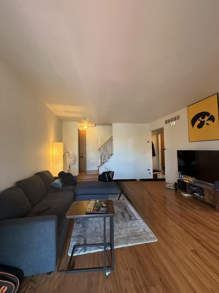 3025 Forest Creek Ct - Photo 3 of 22