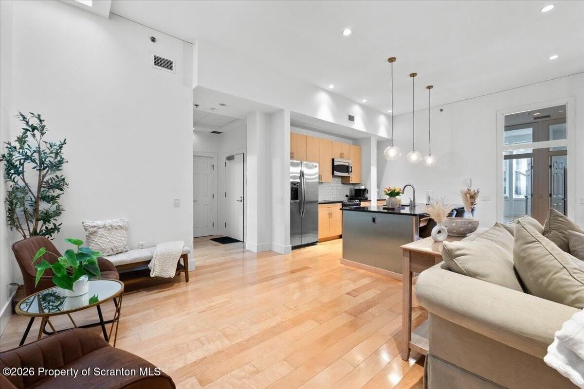 509 Bogart Pl #202 - Photo 7 of 42