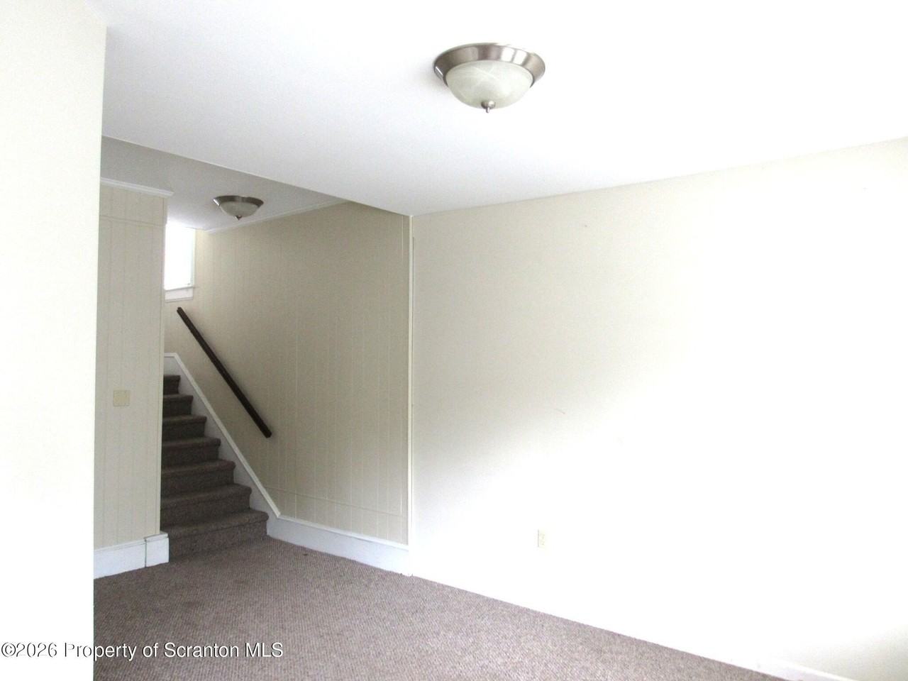 1701 Capouse Ave #3 - Photo 6 of 19