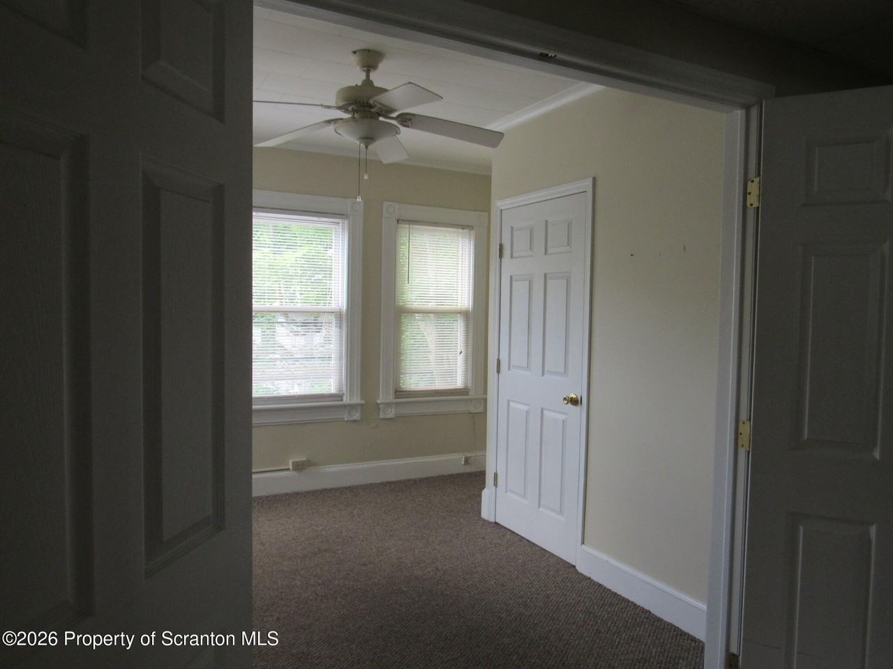 1701 Capouse Ave #3 - Photo 7 of 19