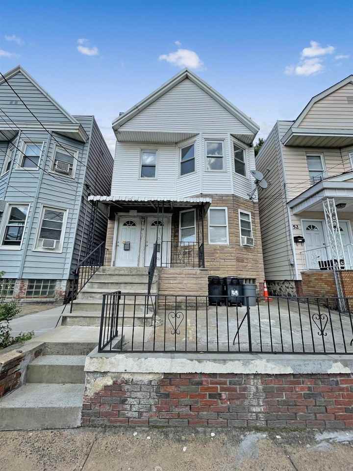 54 Gates Ave #2 - Photo 7 of 7