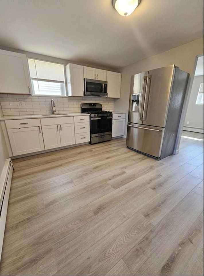 15 Dell Glen Ave #1stFL - Photo 2 of 9