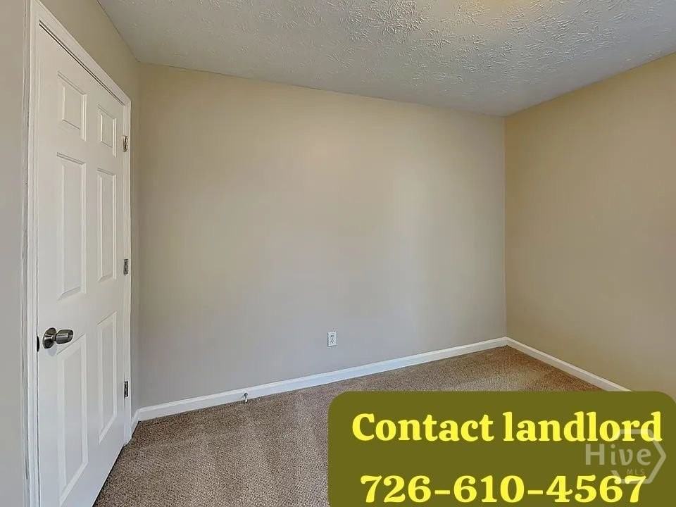 360 Springhaven Way - Photo 2 of 9