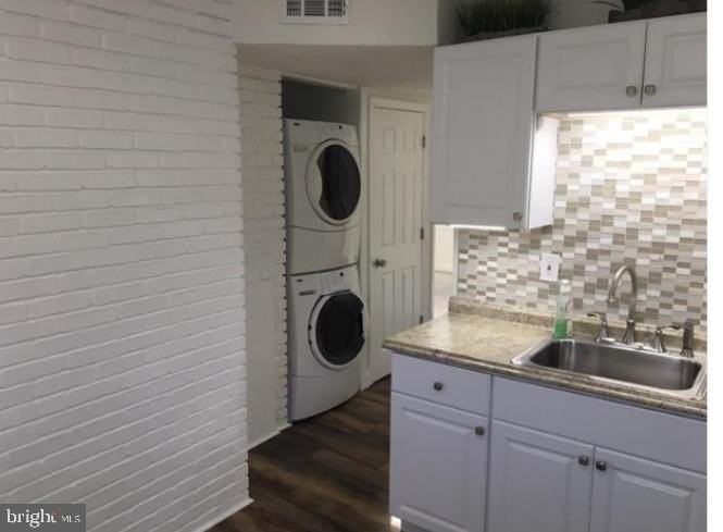 5700 Stillwell Rd - Photo 6 of 12
