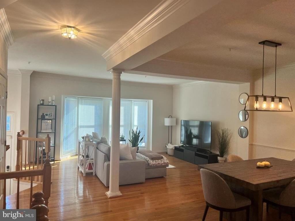 8502 Harvest Oak Dr - Photo 4 of 15