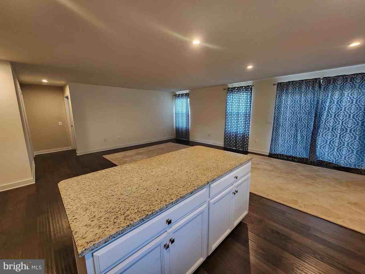 771 Switchgrass Ct - Photo 5 of 26