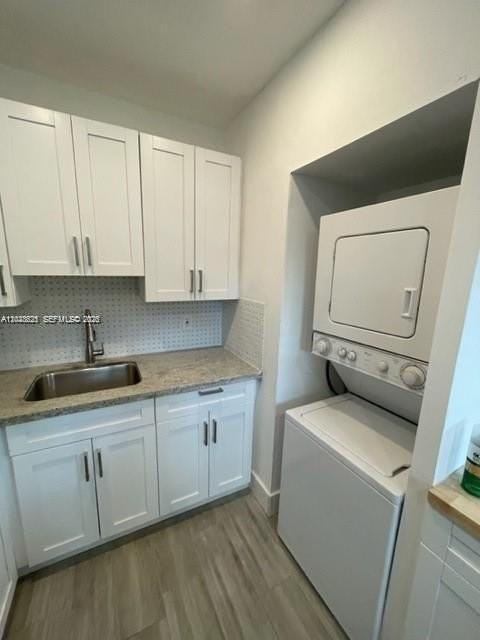 2048 Ne 168th St #3 - Photo 4 of 31