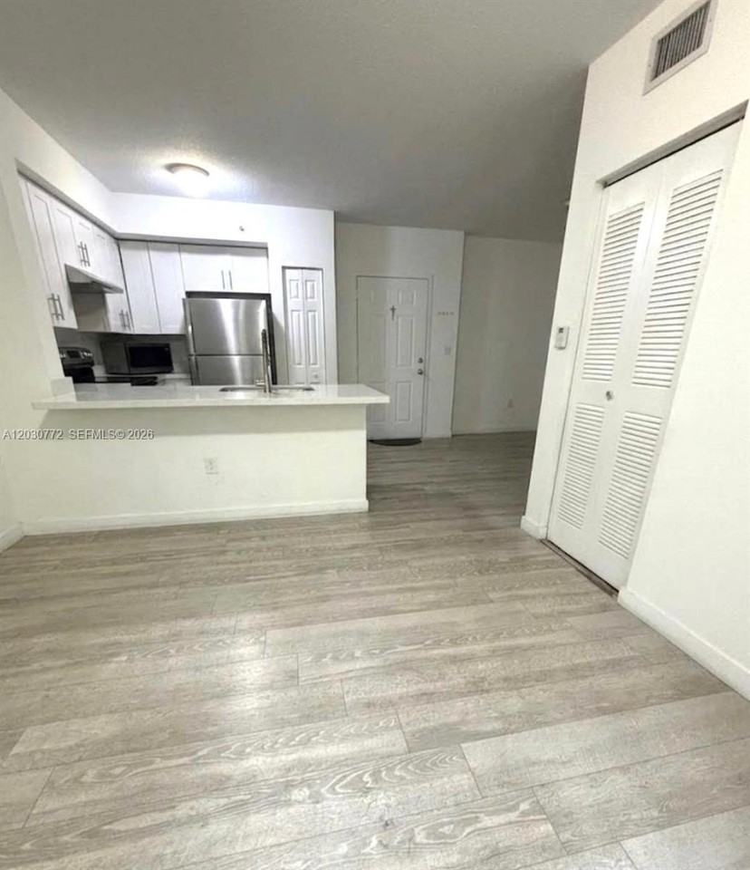 11040 Sw 196th St #312 - Photo 5 of 13