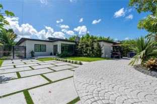7850 Hawthorne Ave - Photo 1 of 1