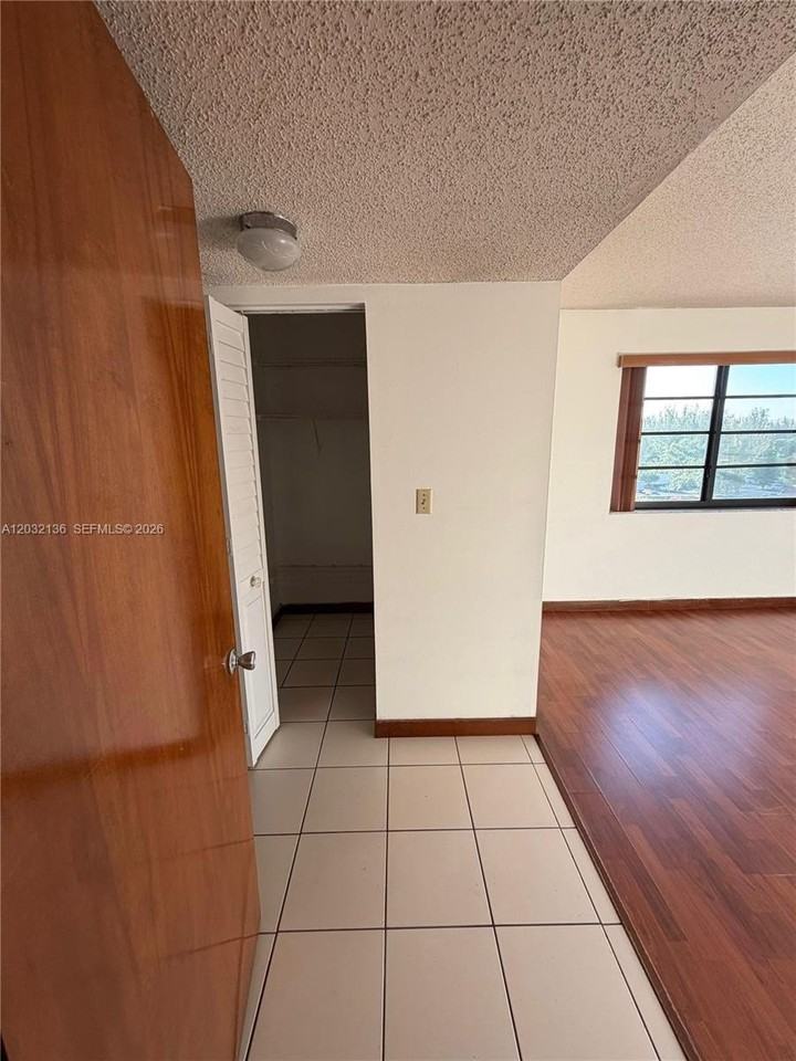 605 Nw 72nd Ave #509 - Photo 2 of 35