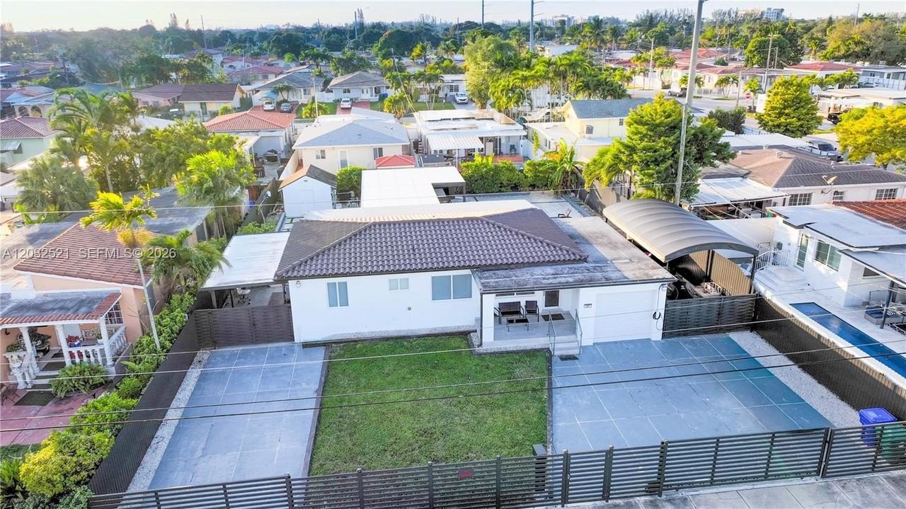 280 Nw 59th Ct
