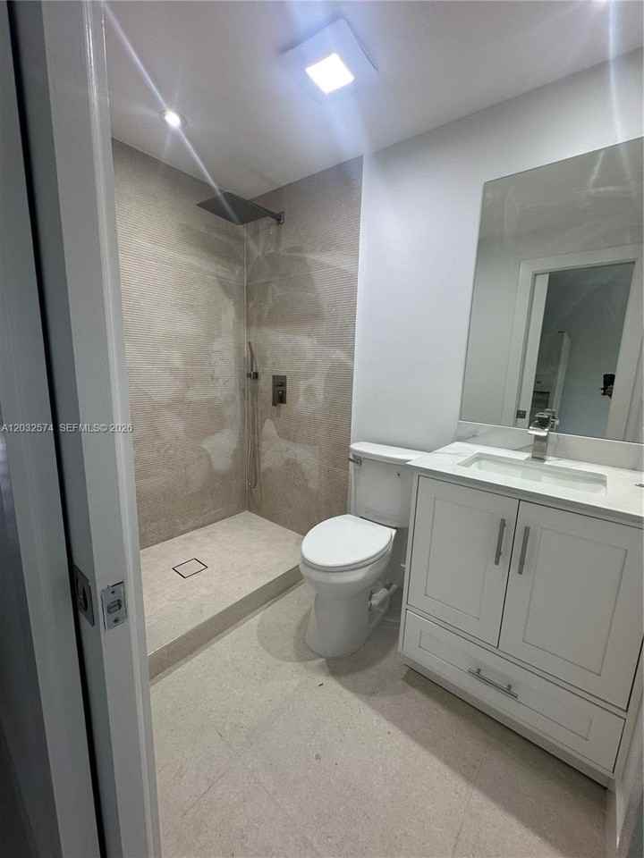 11430 Sw 5th Ter #0 - Photo 5 of 5