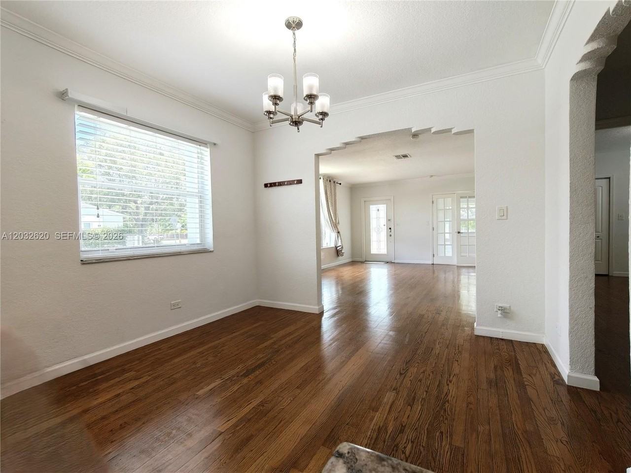 470 Sw 25th Rd - Photo 7 of 17