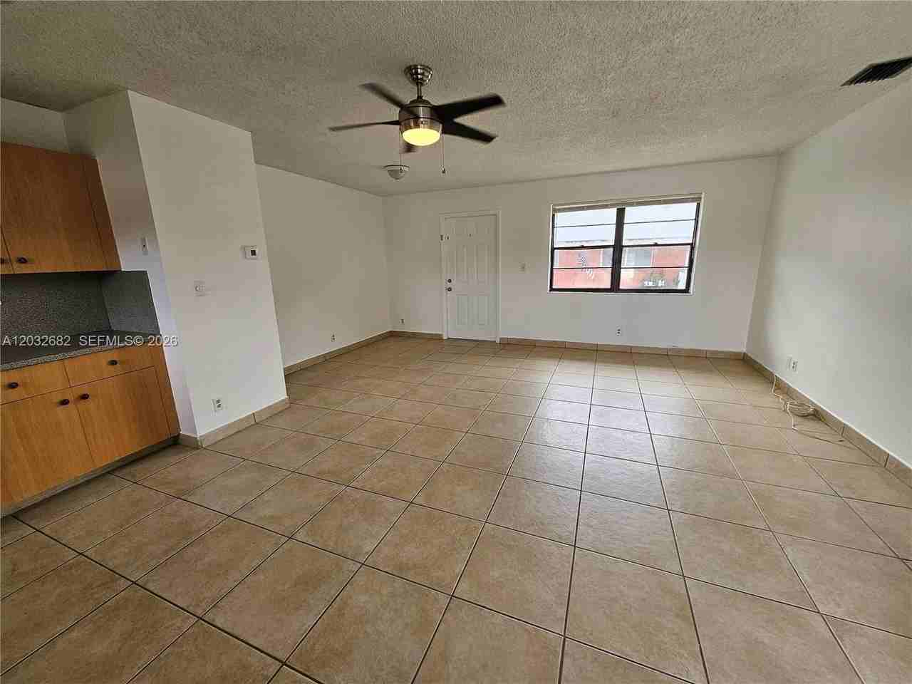 4149 Sw 52nd St #1 - Photo 7 of 23