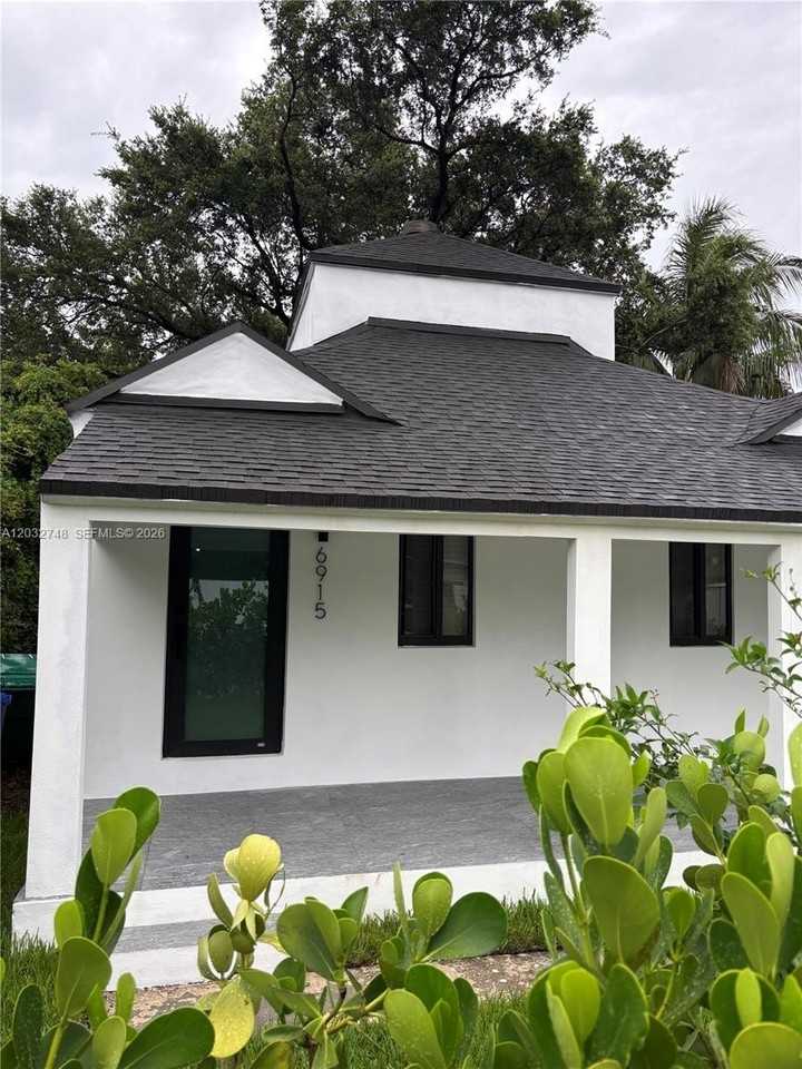 6911 Nw 4th Ct #6915