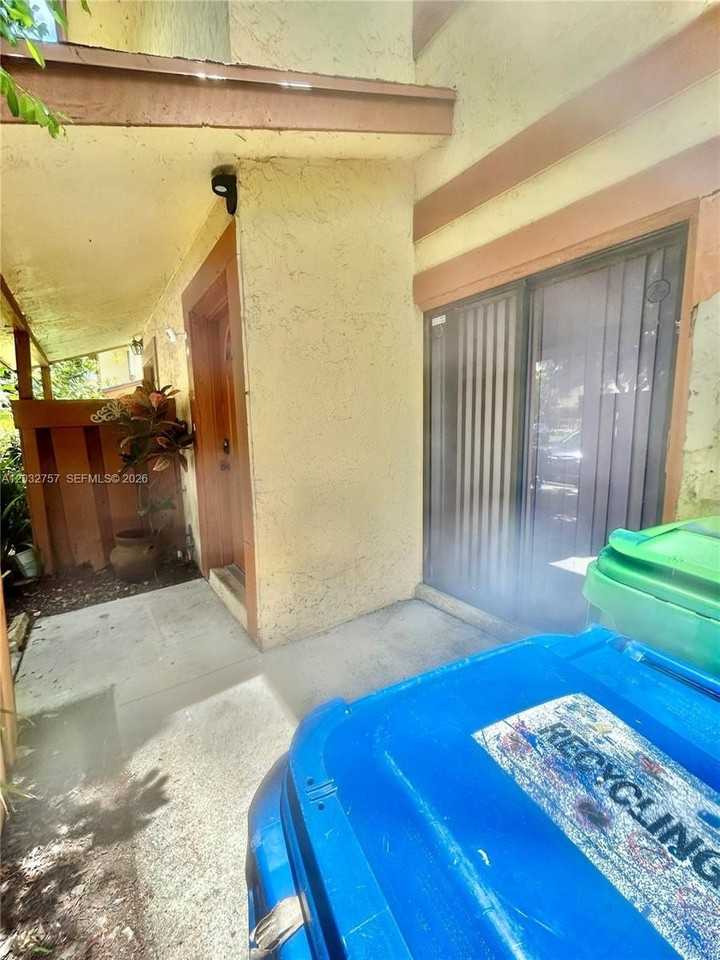 4070 Sierra Ter #4070 - Photo 4 of 31