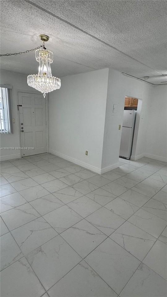 1154 W 35th St #102 - Photo 2 of 25