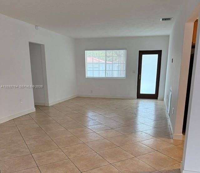 753 Navarre Ave - Photo 2 of 24