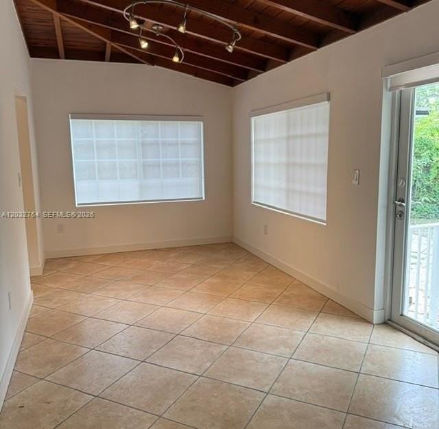 753 Navarre Ave - Photo 7 of 24