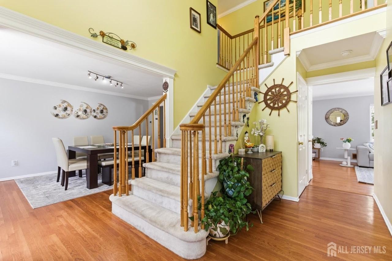26 Alexis Ln - Photo 4 of 39