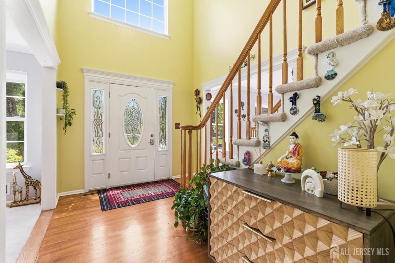 26 Alexis Ln - Photo 5 of 39