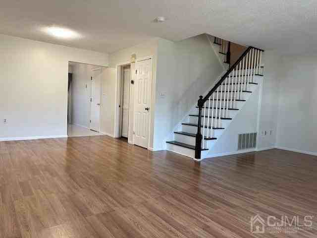 87 Sassafras Ct - Photo 3 of 19