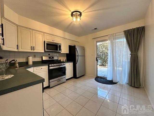 87 Sassafras Ct - Photo 6 of 19