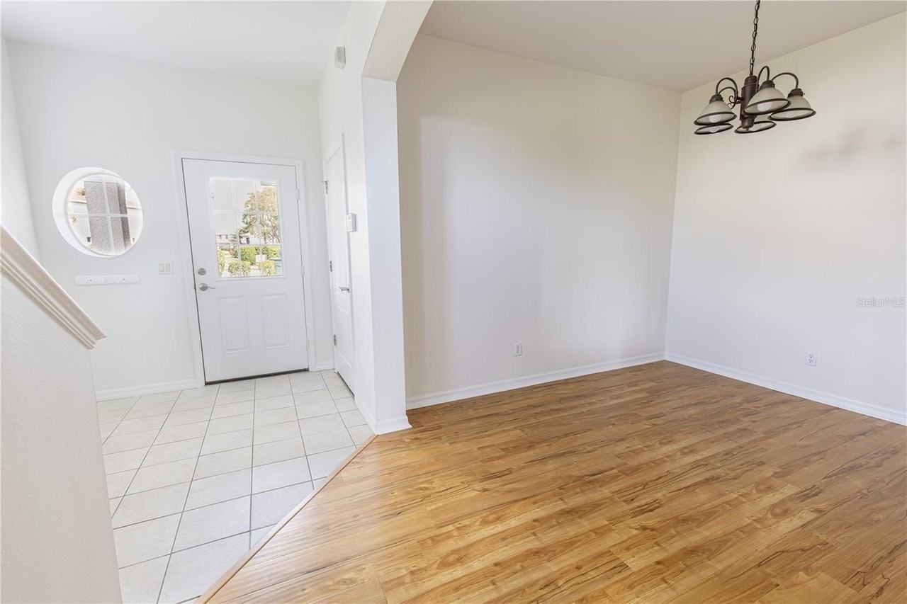 1085 Jonah Dr - Photo 7 of 37