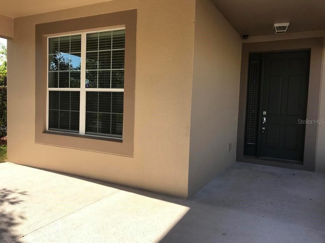 7622 Colbury Ave - Photo 2 of 33