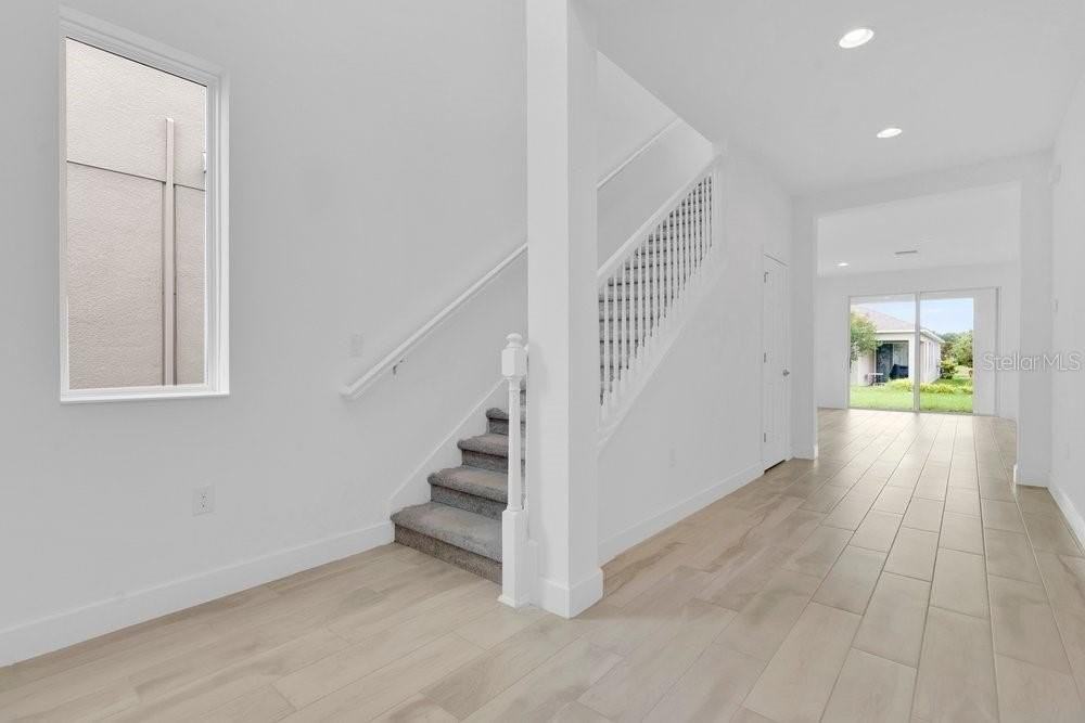 6214 Sea Amber Ln - Photo 4 of 50