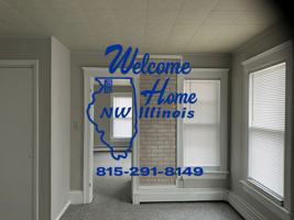 featured image of 323 1/2 W Galena Ave #1