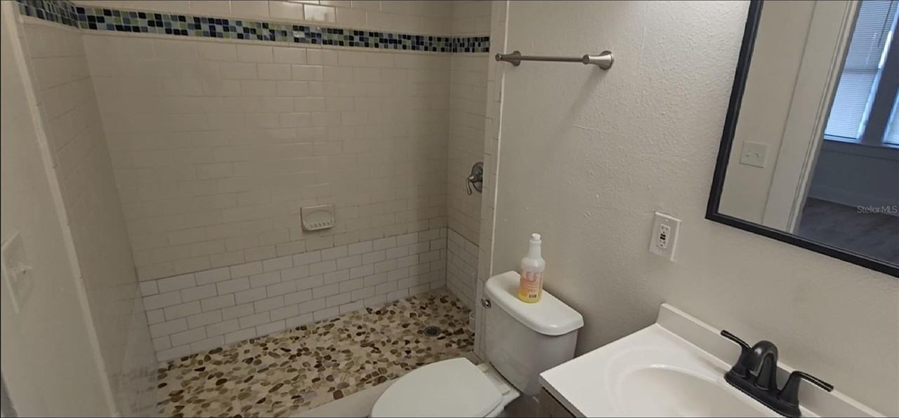 2312 E 8th Ave - Photo 7 of 17